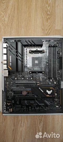 Материнская плата Asus TUF Gaming X570-PRO WiFi II