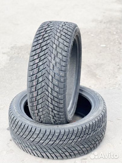 Zmax Winternova Stud II 225/45 R17 83U
