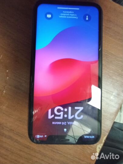 iPhone Xr, 64 ГБ
