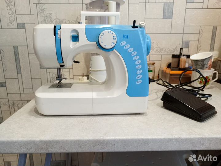 Швейная машинка Comfort model:15