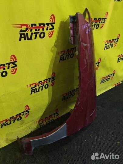 Крыло переднее левое Mazda Demio DW3W