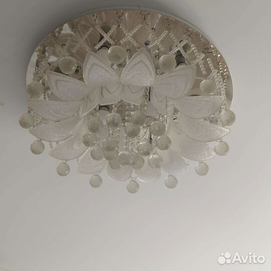 Люстра потолочная