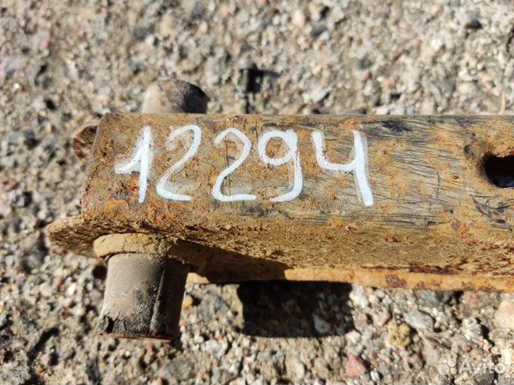 Рычаг задний Opel Vectra B седан 1.6I X16XEL 1997