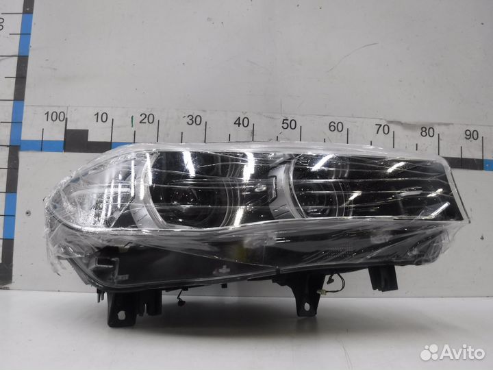 Фара правая на BMW X5