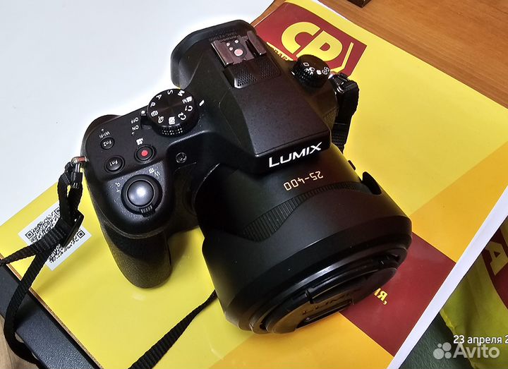 Panasonic Lumix dmc-FZ1000