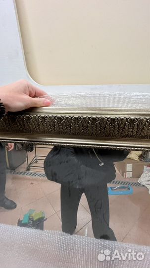 Зеркало напольное в деревянной раме