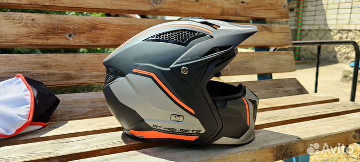 Мото шлем