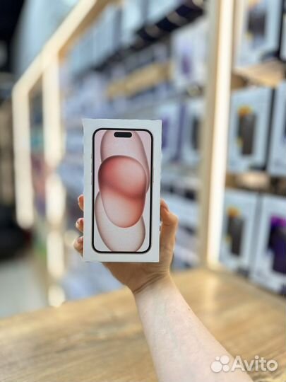 iPhone 15, 256 ГБ