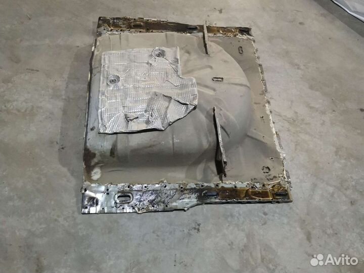 Пол багажника Renault Duster