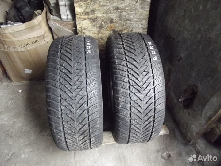 Goodyear Eagle Ultra Grip 255/45 R18