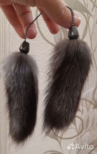 Сувенир, украшение, нашивка из натурального меха