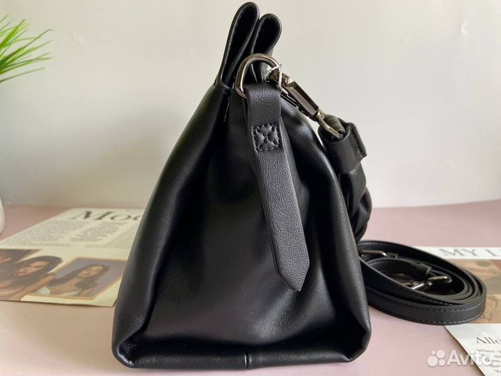 Сумка givenchy кожаная