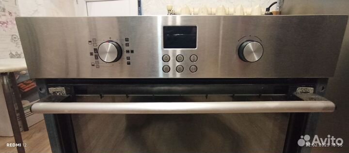 Духовой шкаф