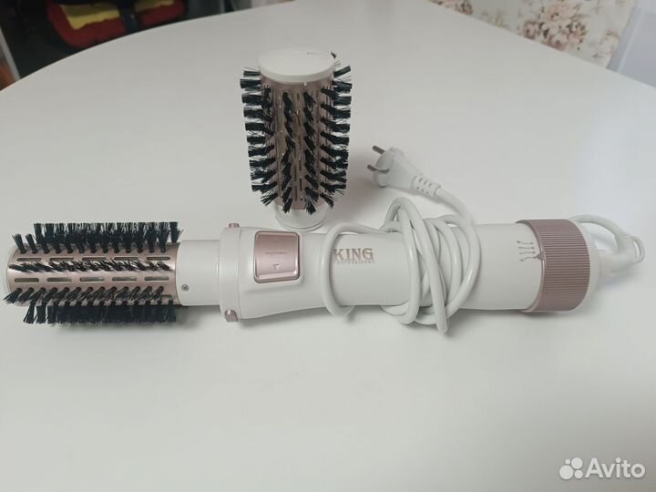 Стайлер щетка-фен для волос