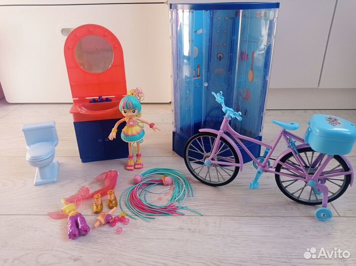 Куклы,велосипед,ванная комната пакетом