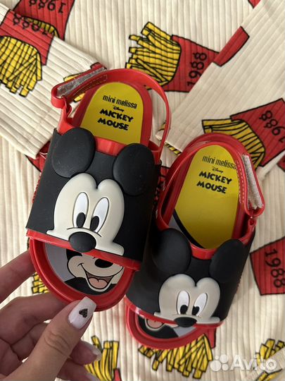 Одежда на девочку 3 года