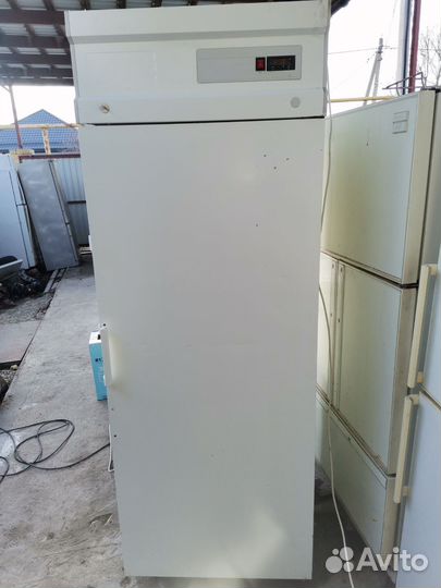 Холодильник производственный с доставкой