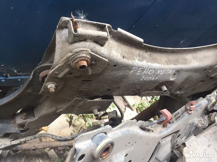 Подрамник renault megane 2