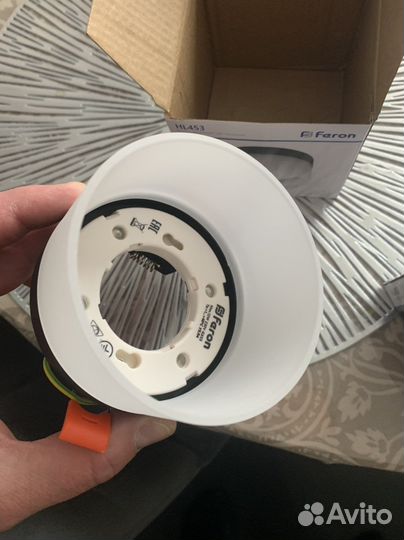 Светильник потолочный