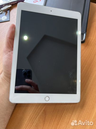 iPad 5 поколения (5 gen) 128 gb Wi-fi