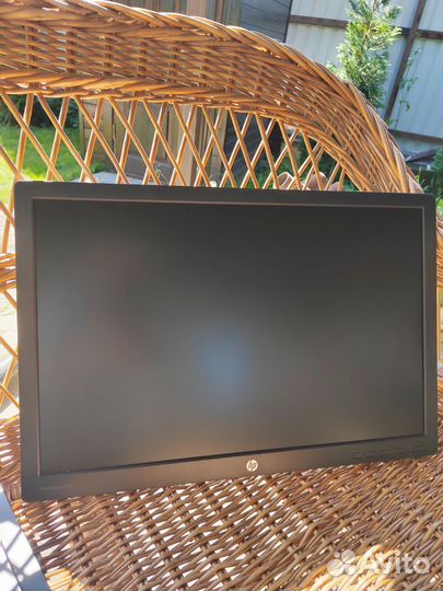 Монитор HP E242