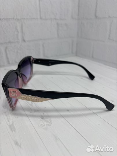 Солнцезащитные очки chanel