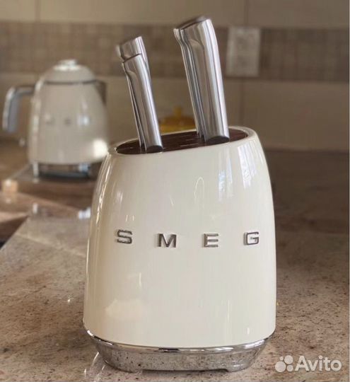 Набор ножей Smeg