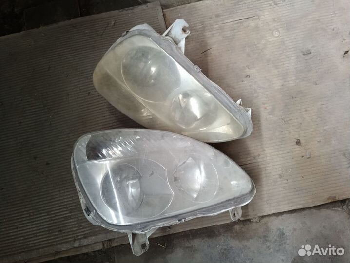 Фара на газель