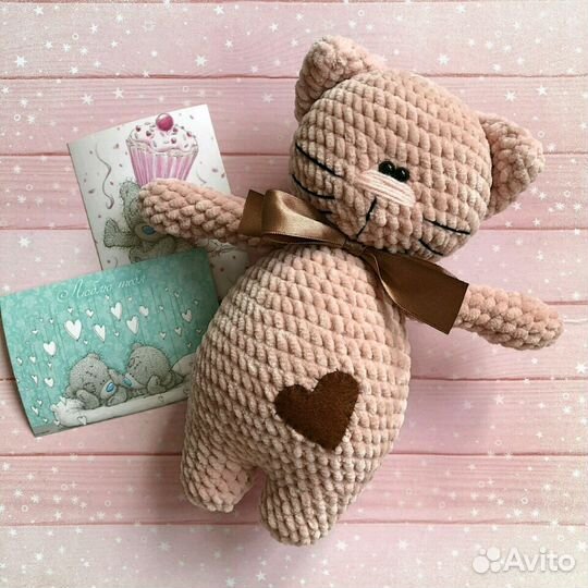 Плюшевый кот вязаный крючком