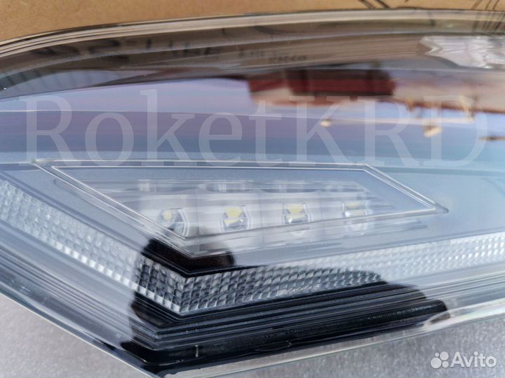 Задние фонари Toyota Camry 70 Дымчатые