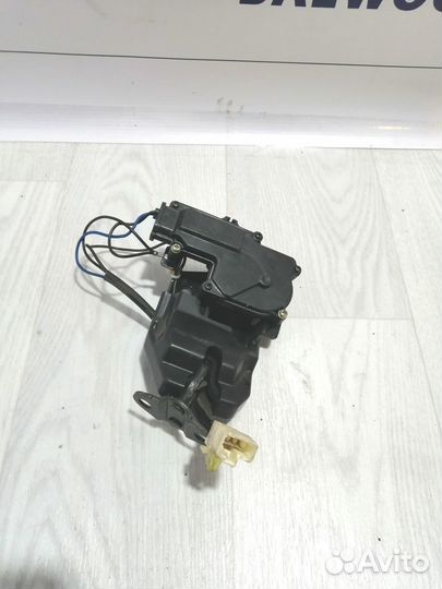 Замок багажника, дверей Чери Фора