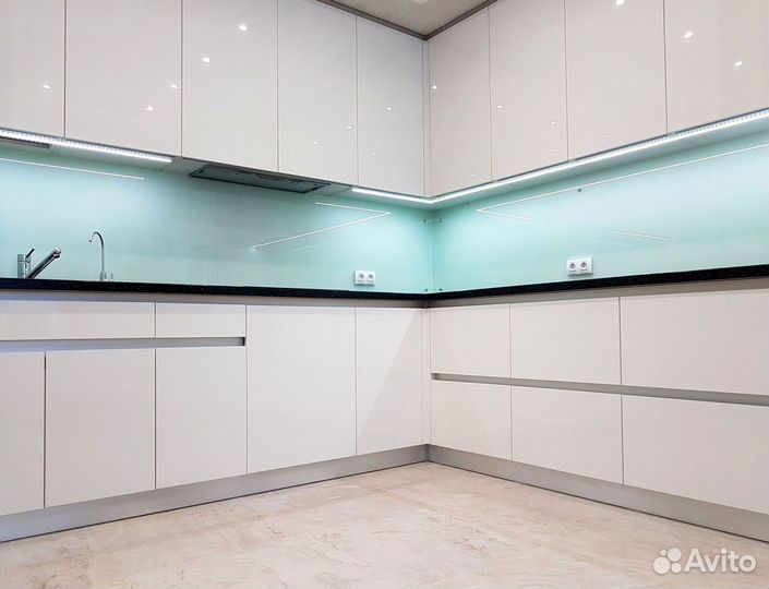 Кухня в потолок на заказ в г.Владимир