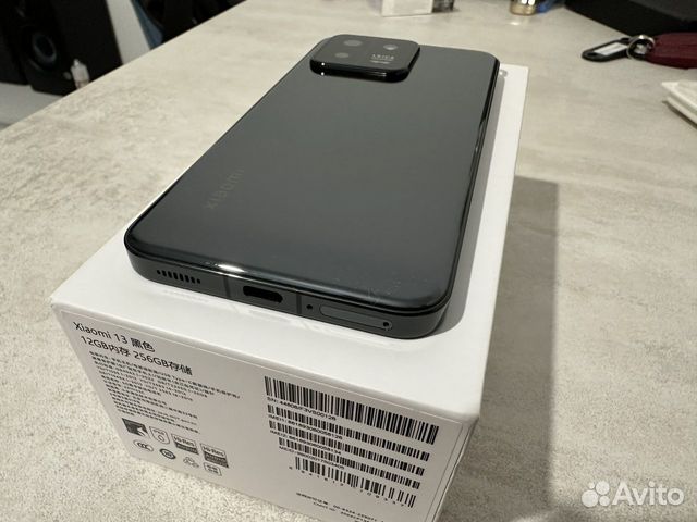 Xiaomi 13, 12/256 ГБ объявление продам