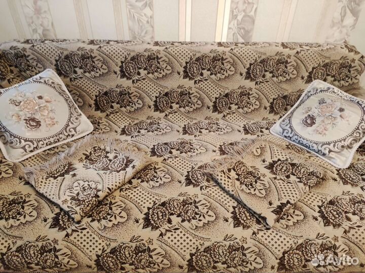 Комплект покрывал на диван и кресла