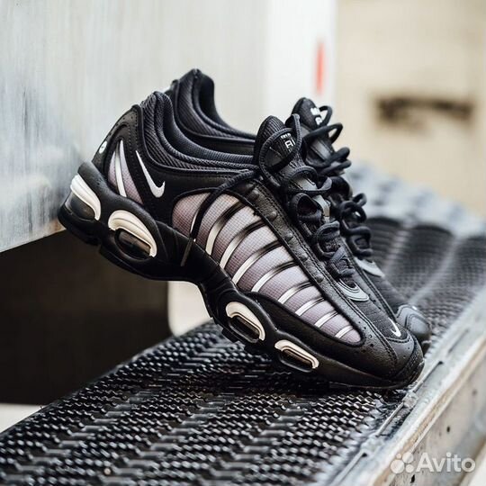 Nike Air Max Tailwind 4