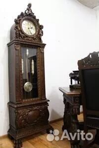 Антикварный кабинет дуб кожа резьба Германия1920г