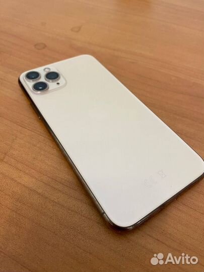 iPhone 11 Pro, 64 ГБ