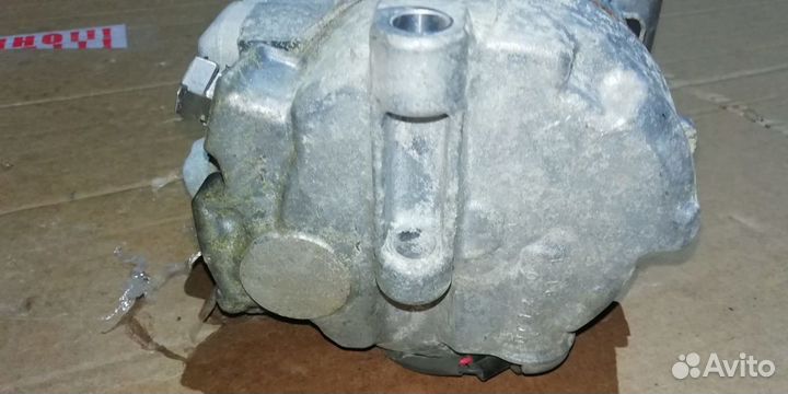 Компрессор кондиционера GLE W166 GLS X166 642.826