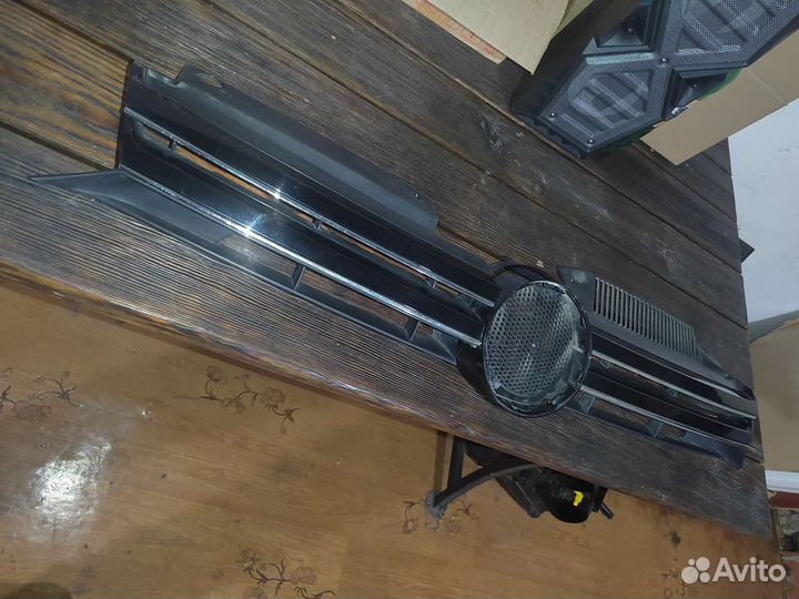 Решетка радиатора Volkswagen Golf 6