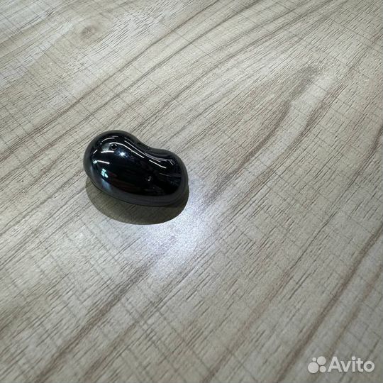 Левый наушник samsung galaxy buds live