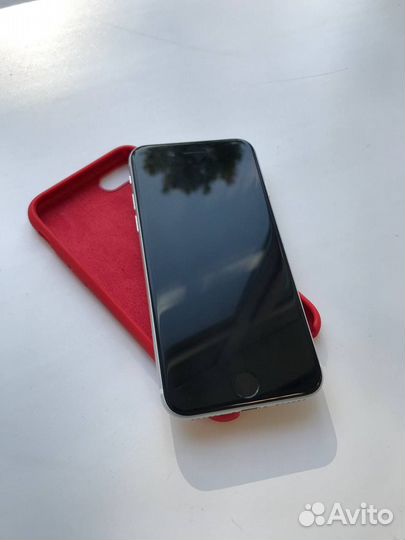 iPhone SE 2020