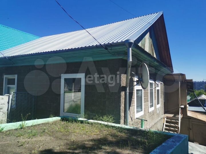 Дом 37,2 м² на участке 3 сот.