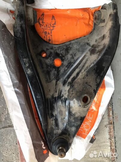 Передние рычаги