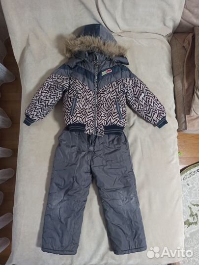 Продам зимний комбинезон детский