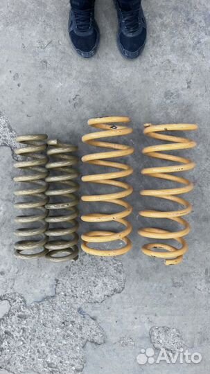 Продам пружины на ланд крузер 200 Tough Dog