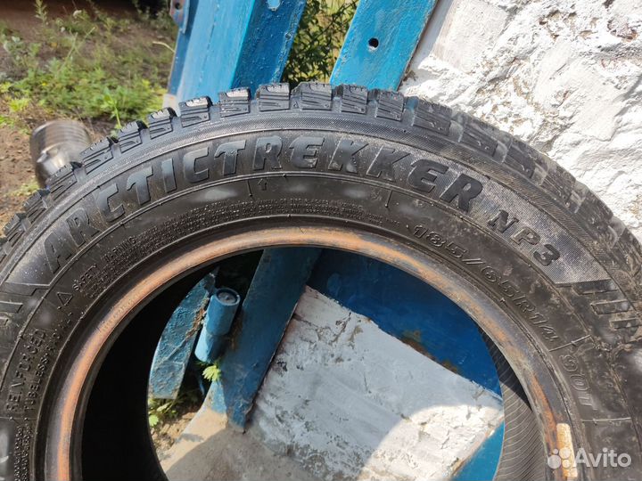 Maxxis ArcticTrekker NP3 185/65 R14