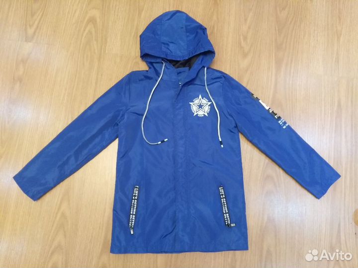 Новая ветровка на мальчика, рост 140-146 см