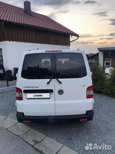 Volkswagen Transporter 2.0 МТ, 2011, 100 000 км