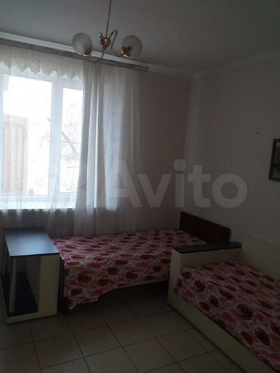 Комната 35 м² в 2-к., 1/1 эт.