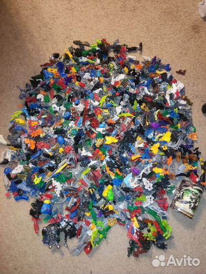 Lego bionicle куча